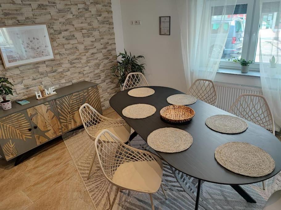 -Stadthaus Ida- Mit Grosser Dachterasse, Am Schlosspark, Luftkurort Kisslegg, Boxspringbetten, Kaffeevollautomat, Smarttv, Familienfreundlich, Grosszuegig, Zentral 外观 照片